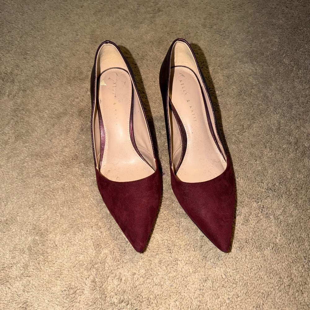 Sexy Kelly & Katie heels